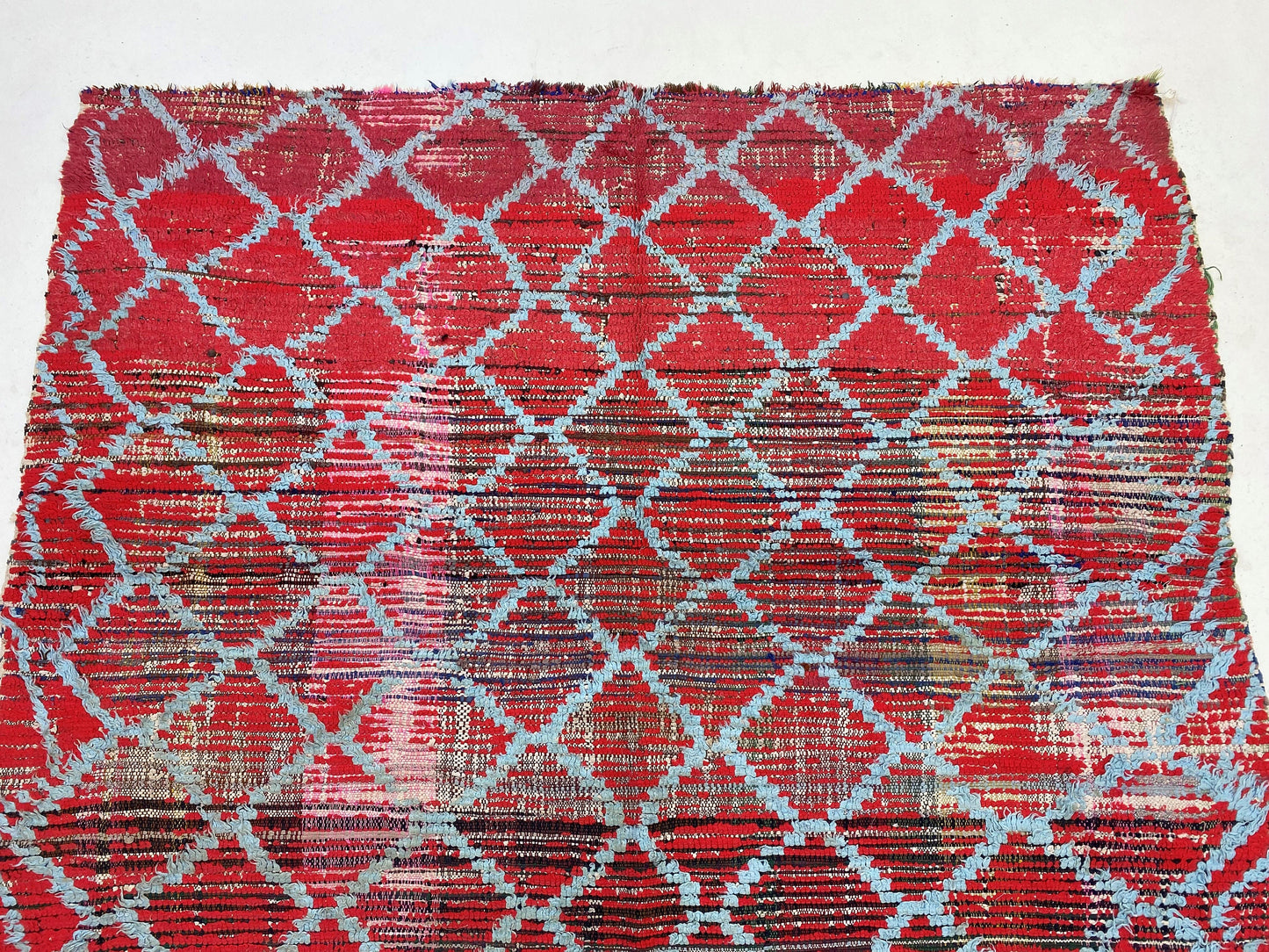 Tapis marocain rouge à grille 5x6, tapis berbères rouges vintage.