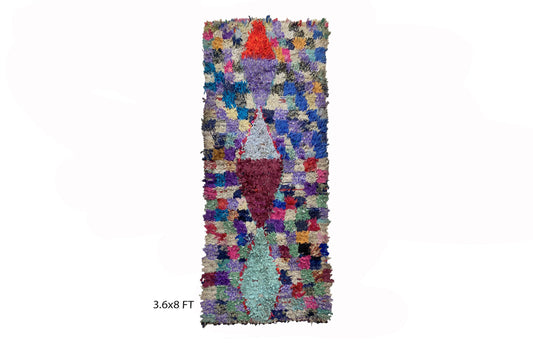 Tapis de couloir Boucherouite 4x8, tapis de couloir vintage marocain.