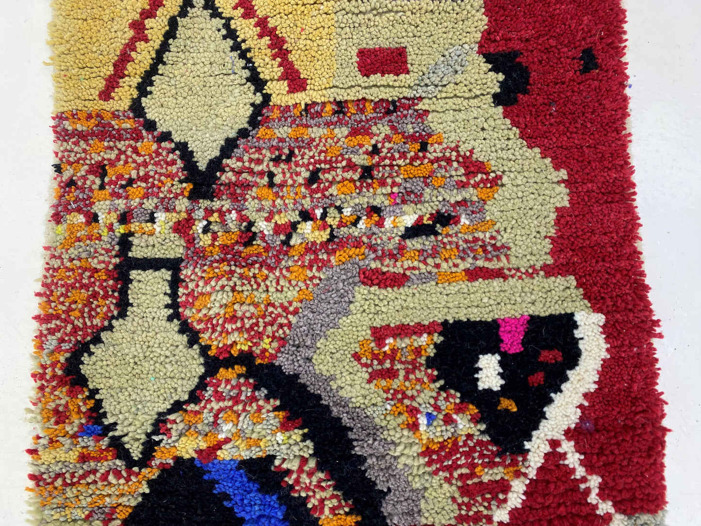 Tapis marocain personnalisé, tapis en laine colorés faits à la main, tapis berbères pour le salon.