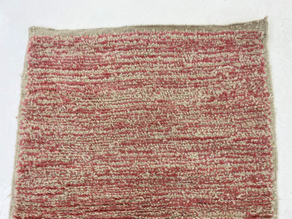 Tapis berbère marocain personnalisé - Tapis bohème coloré fabriqué à la main.