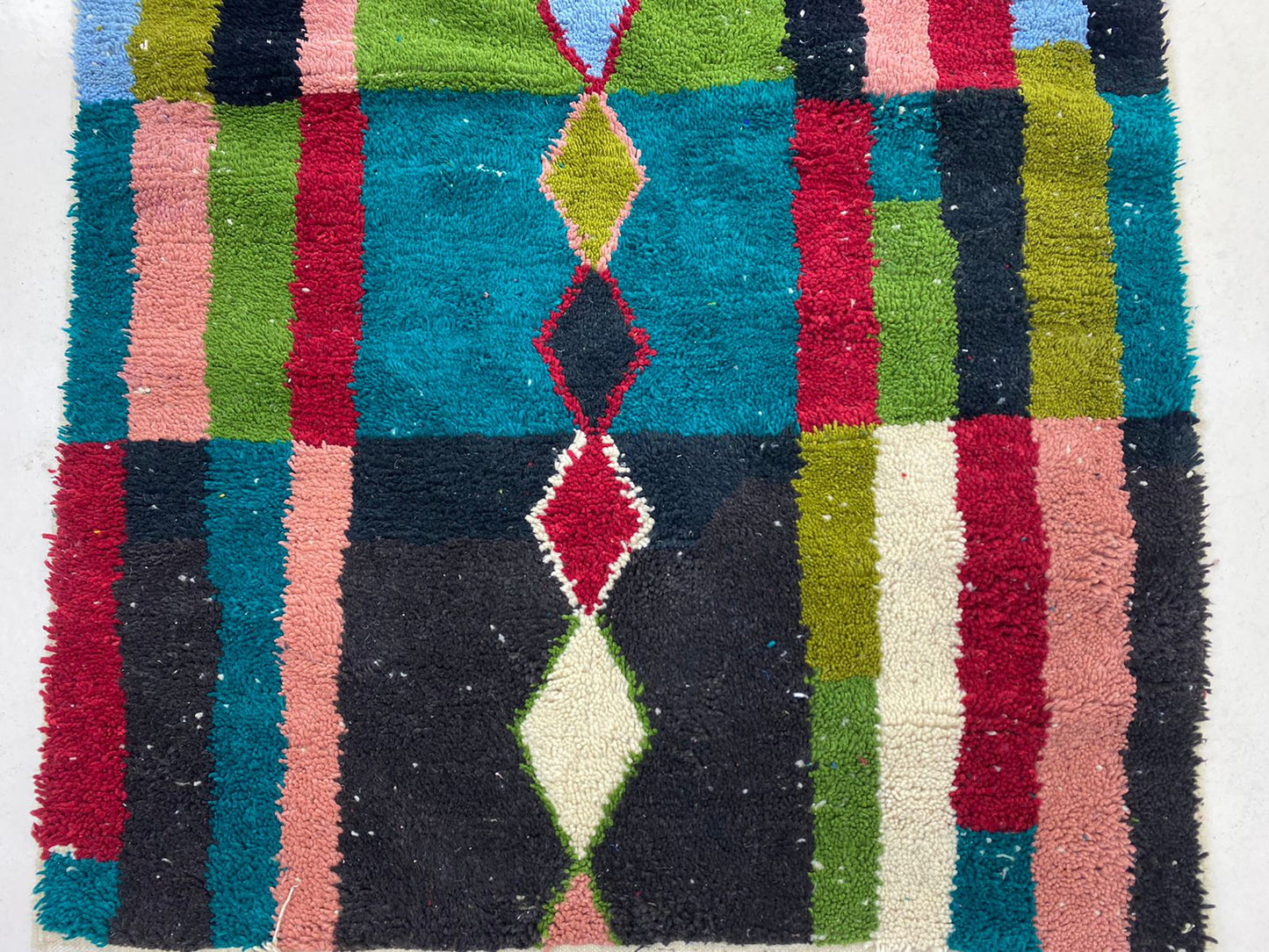 Tapis marocain, tapis en laine fait main, tapis bohème coloré unique.