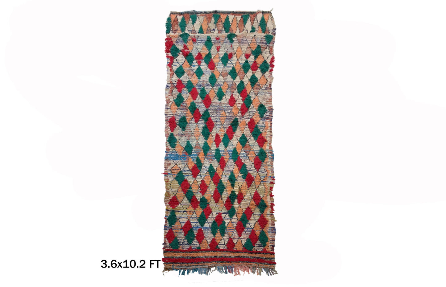 Tapis de couloir marocain vintage à losanges 4x10, motif tribal délavé.