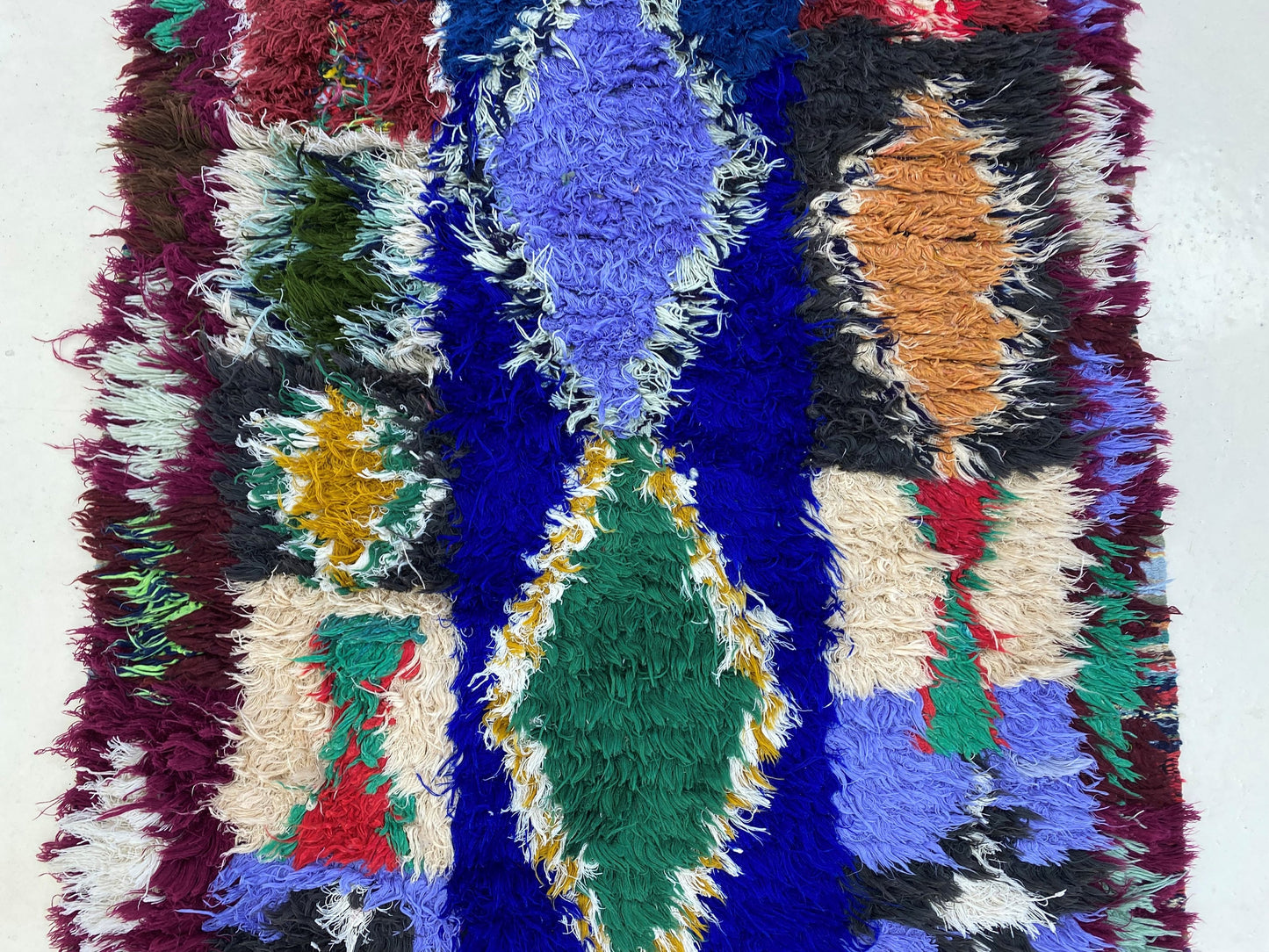 Tapis de couloir long et coloré marocain Shag 3x9.