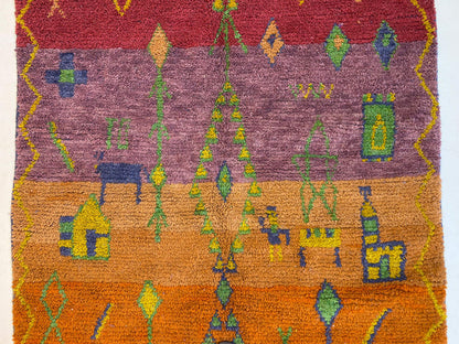 Tapis berbère marocain, tapis en laine tissé à la main sur mesure.