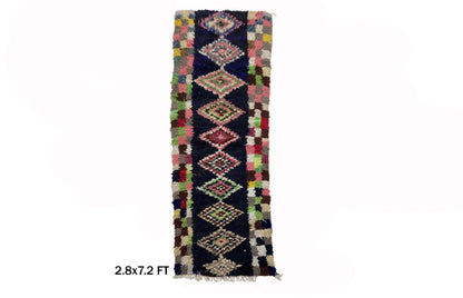 Tapis de couloir vintage marocain unique 3x7, vibrant et élégant.