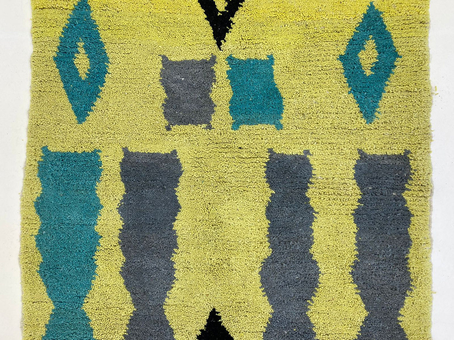 Tapis en laine berbère fait main, tapis marocain coloré de taille personnalisée.