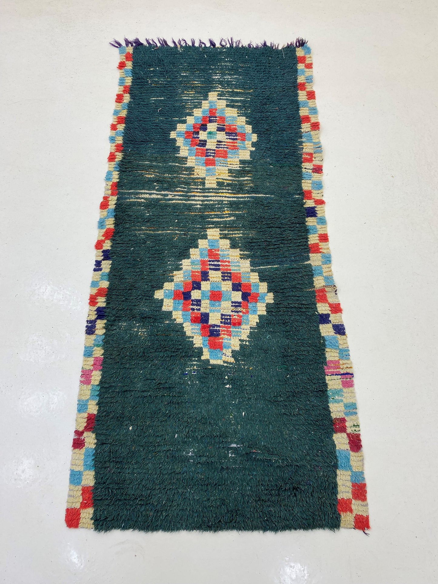 Tapis de couloir marocain long 3x7, tapis de couloir vintage à diamants.