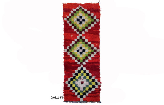 Petit tapis de couloir marocain vintage 2x6, tapis de couloir berbère à motif diamant.