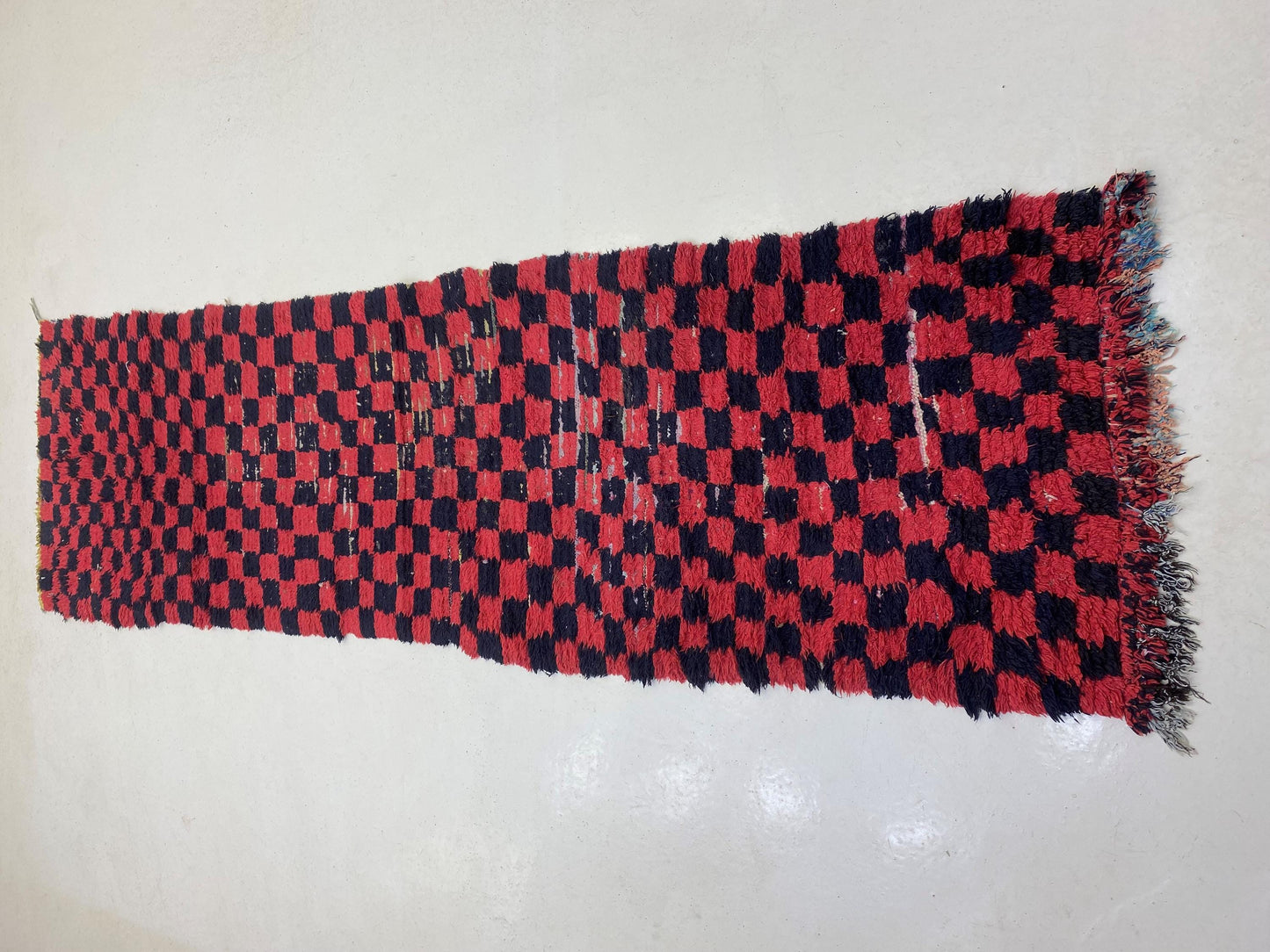 Tapis de couloir à carreaux vintage marocain 3x10.