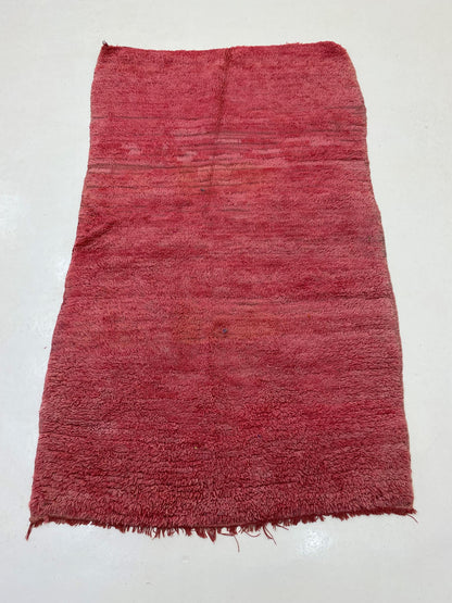 Tapis marocain solide 4x6, tapis berbère rouge vintage.